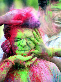 Holi SMS Messages & Holi Greetings